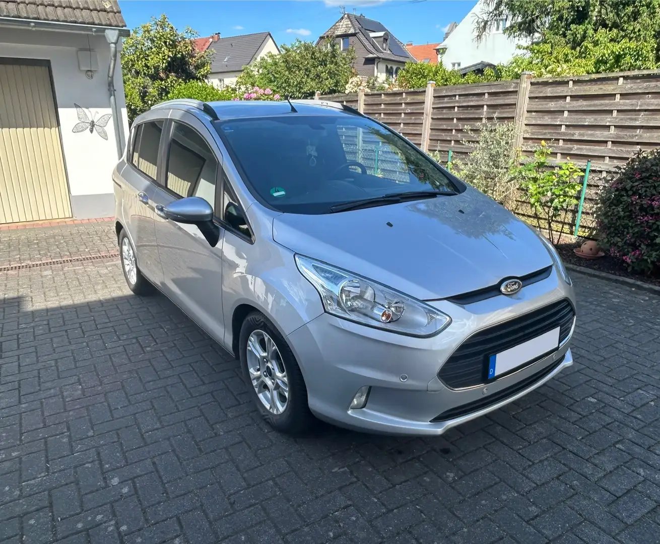 Ford B-Max B-MAX 1.0 EcoBoost SYNC Edition Silber - 1