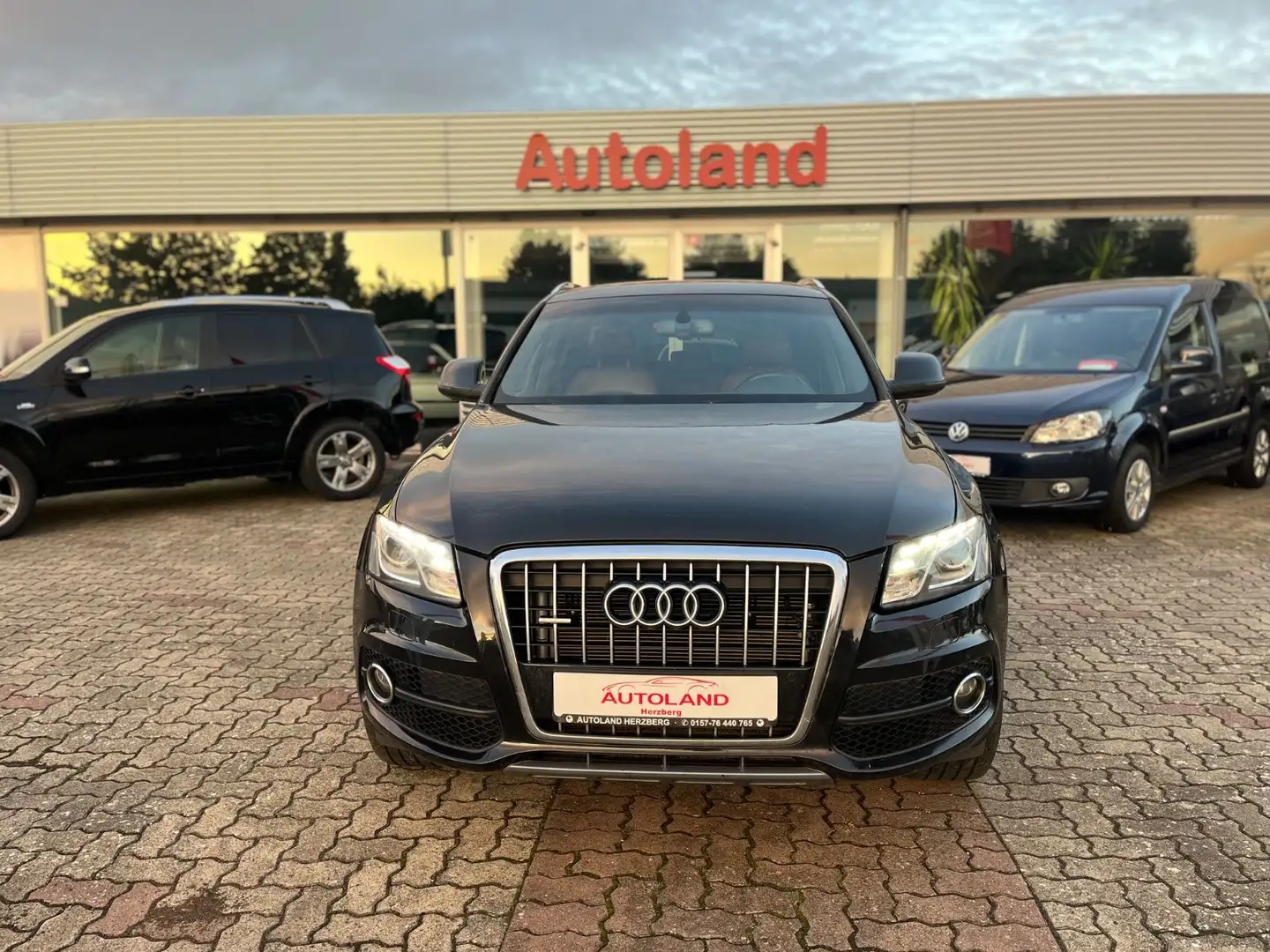 Audi Q5 3.0 TDI Quattro 2X S-LINE NAVI PANO LEDER SHZ Schwarz - 2