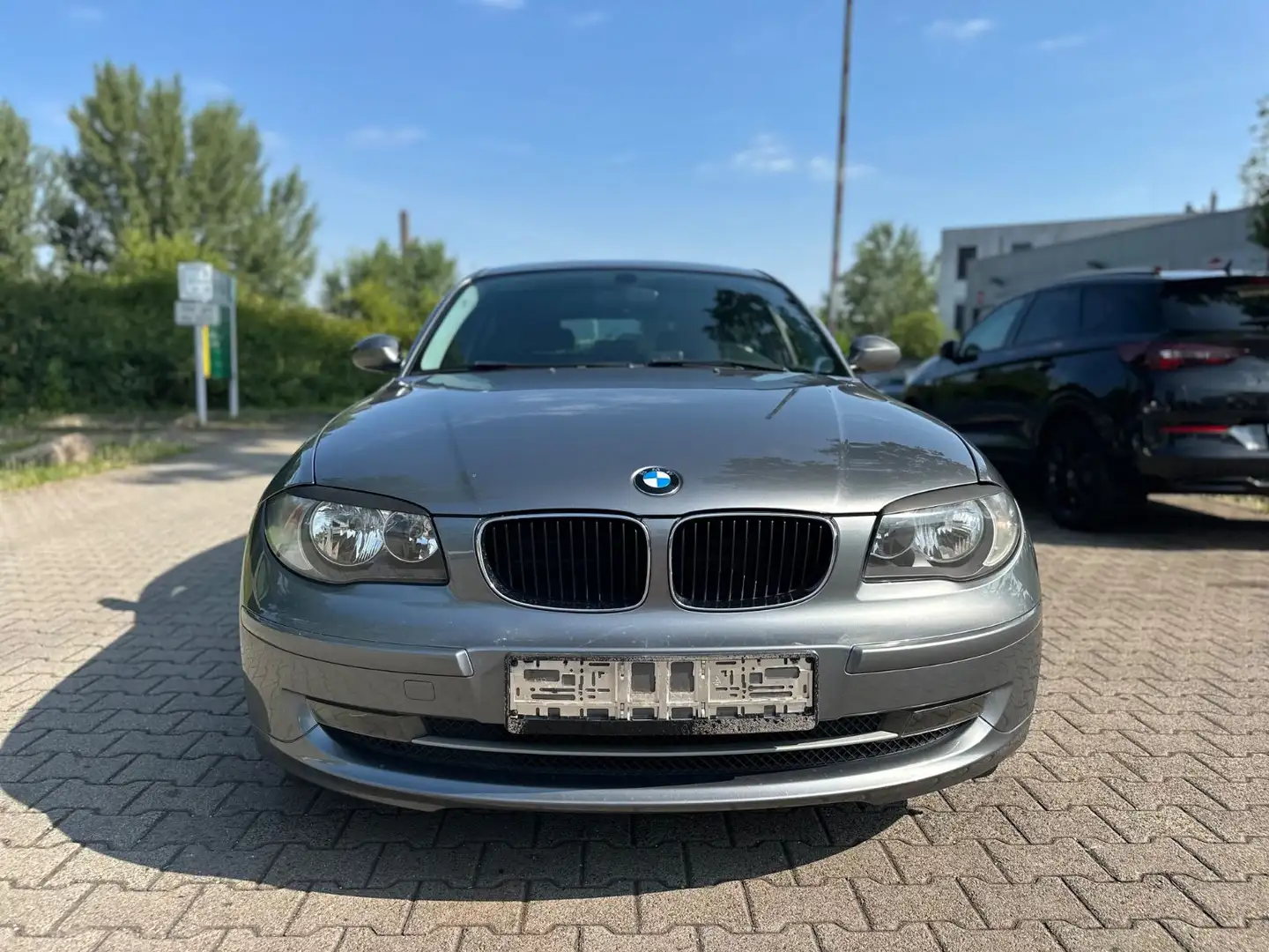 BMW 116 Baureihe 1 Lim. 116i*TÜV NEU*PDC* Gris - 2