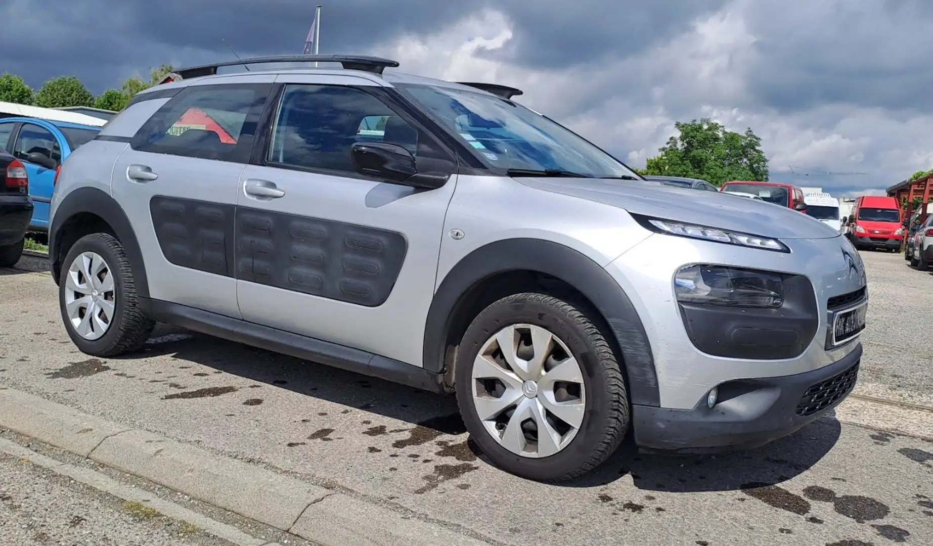 Citroen C4 Cactus 1.2 VTi ETG (boîte pilotée) 82 cv 1ère MAIN Gri - 2