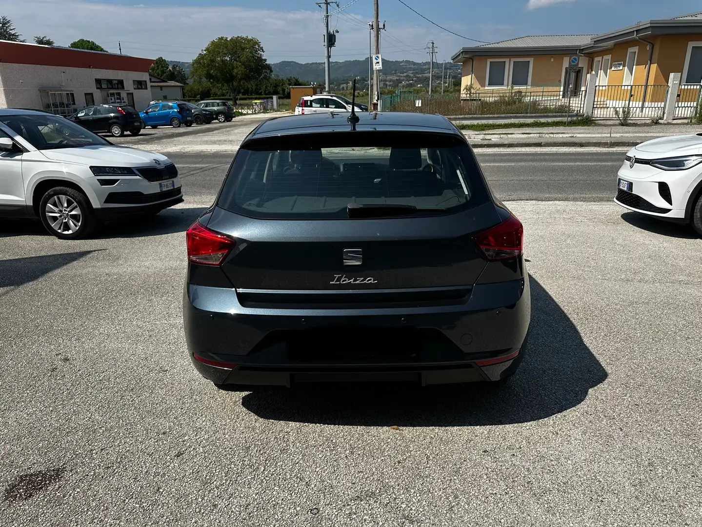 SEAT Ibiza Ibiza  1.0 tgi Style 90cv Gris - 2