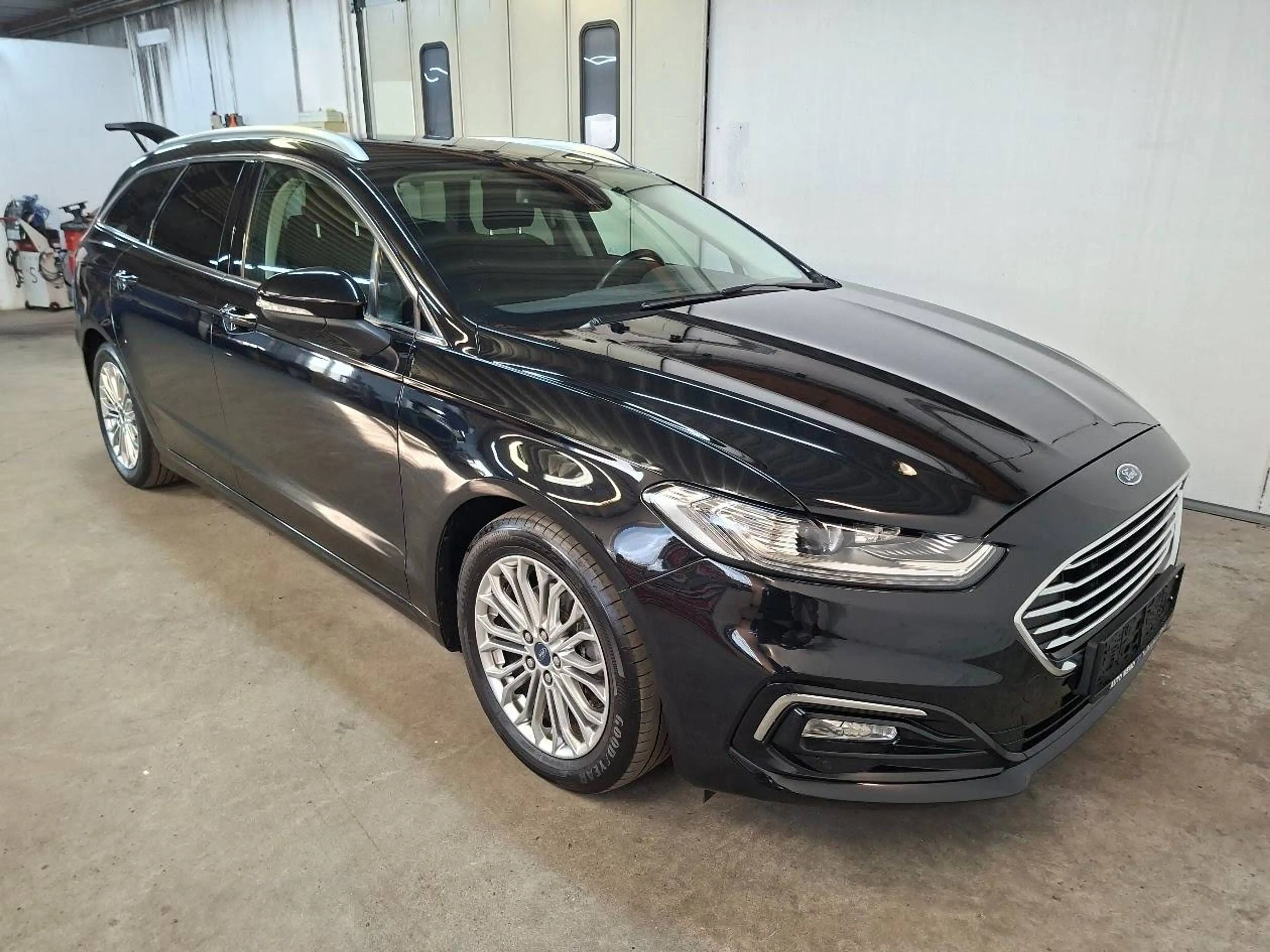 Ford Mondeo Kombi 2.0 EcoBlue Aut. Titanium, AHK, ACC, W-Paket — photo 6