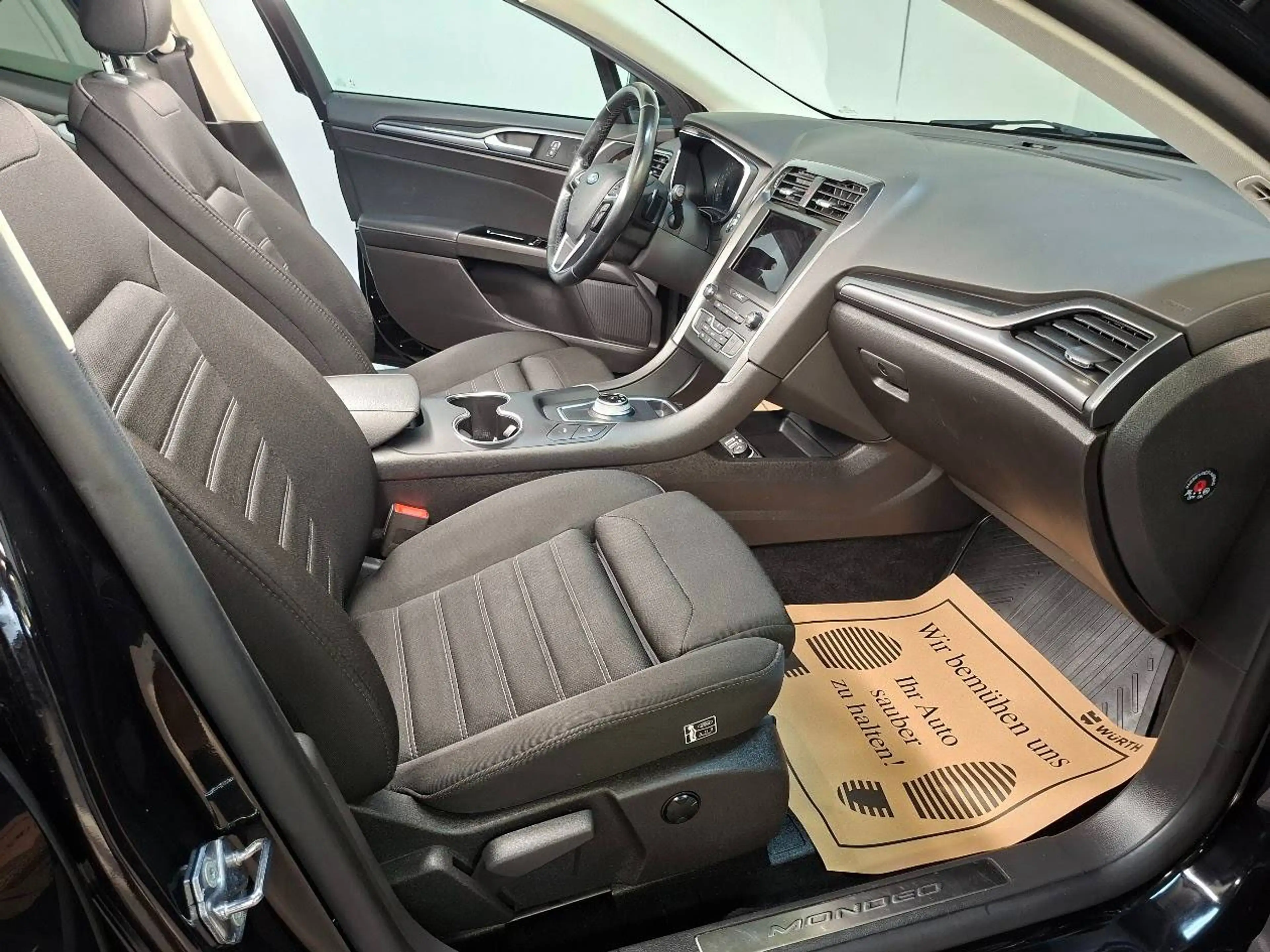 Ford Mondeo Kombi 2.0 EcoBlue Aut. Titanium, AHK, ACC, W-Paket — photo 9