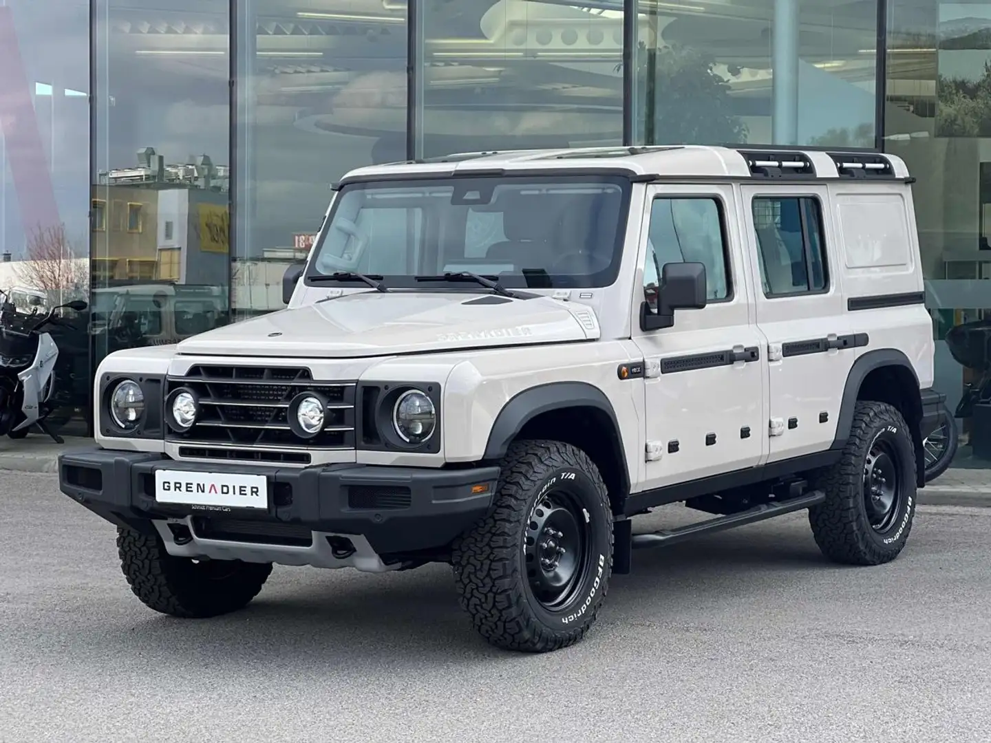 Ineos Grenadier Grenadier Utility Wagon Beige - 1