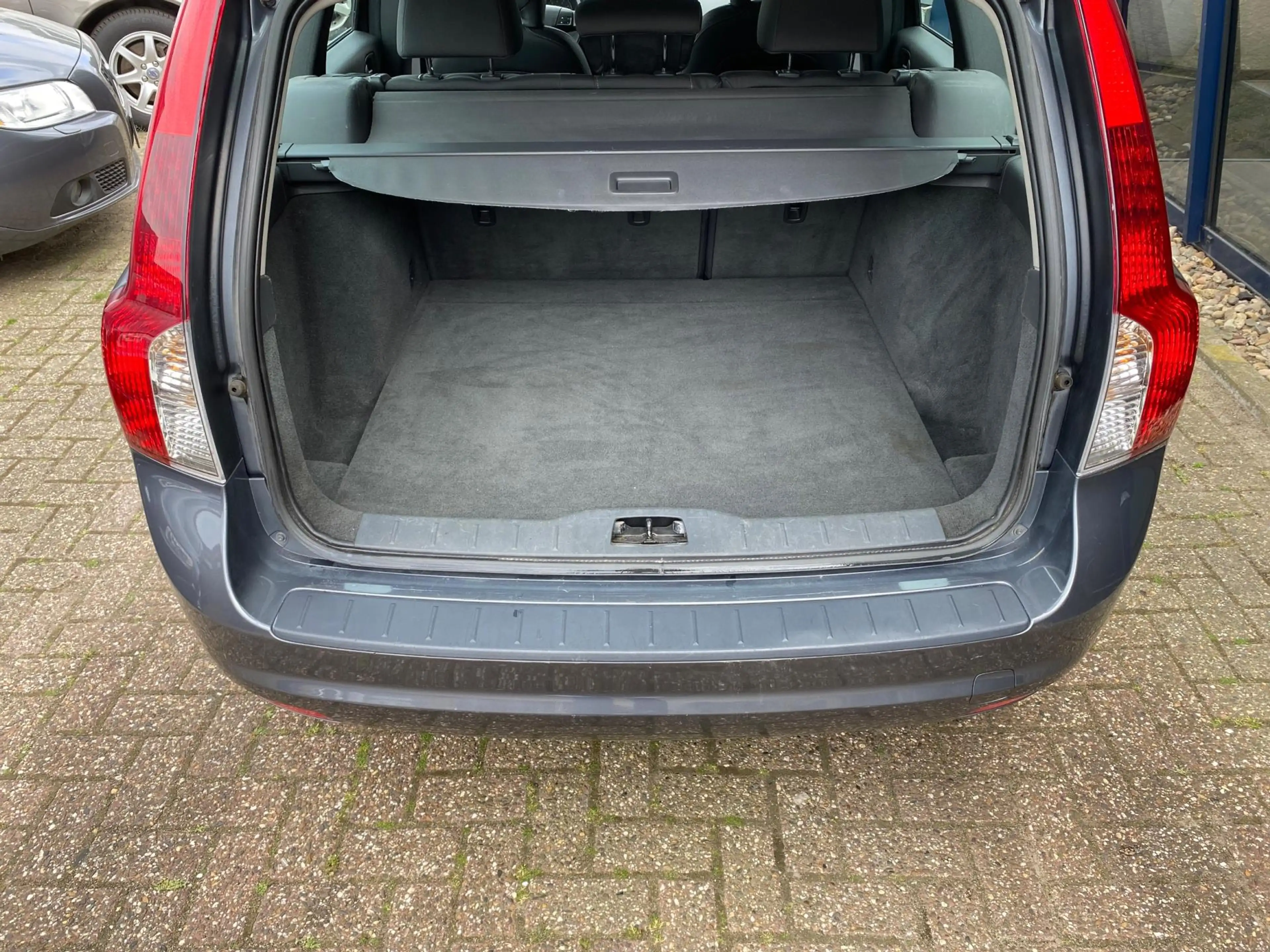Volvo V50 2.0 145PK Business Edition — photo 14