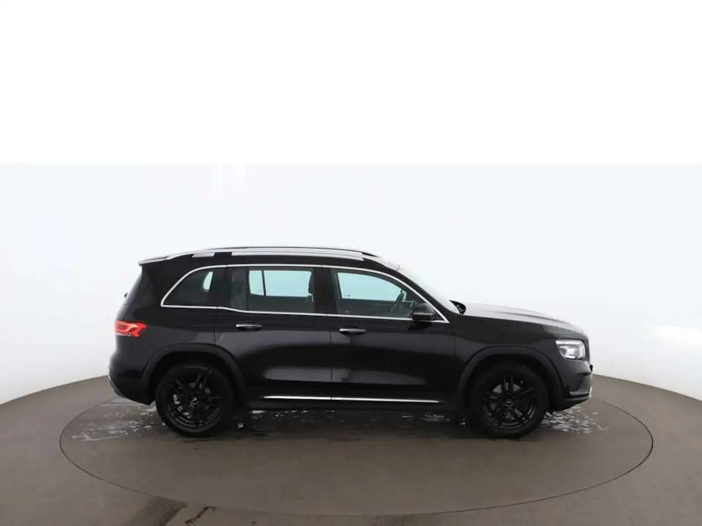 Mercedes-Benz GLB 200 d Progressive Aut LED AHK RADAR NAV LEDER crna - 2
