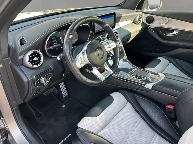 Mercedes-Benz GLC view 7