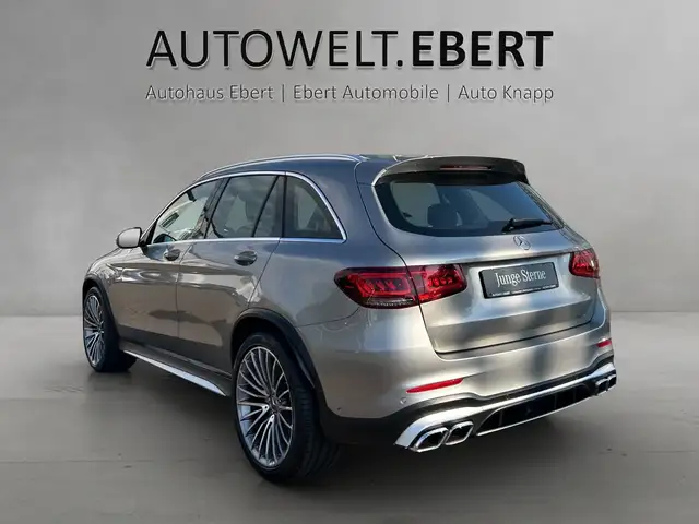 Mercedes-Benz GLC view 3
