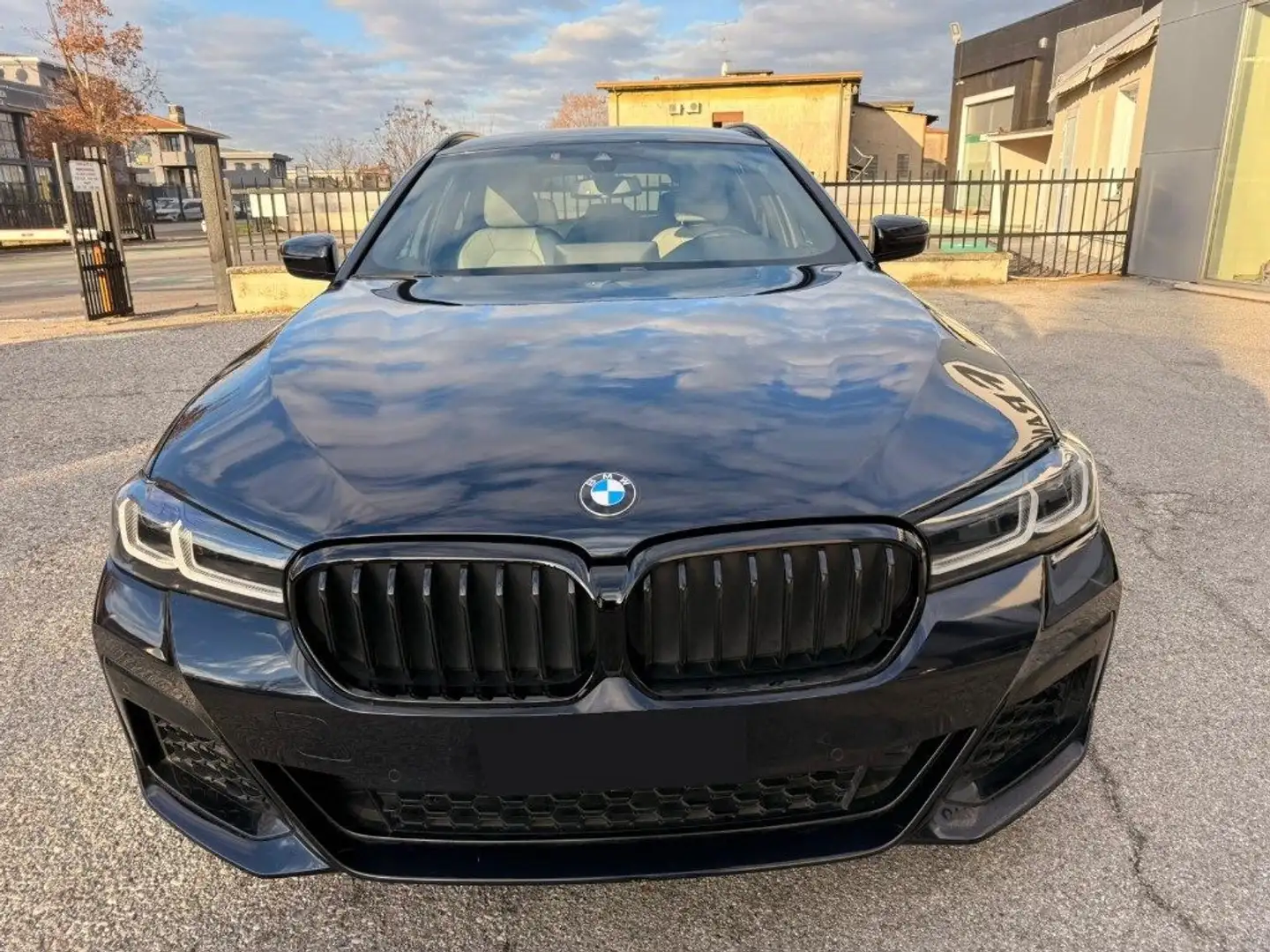 BMW 520 d 48V Touring Msport Nero - 2