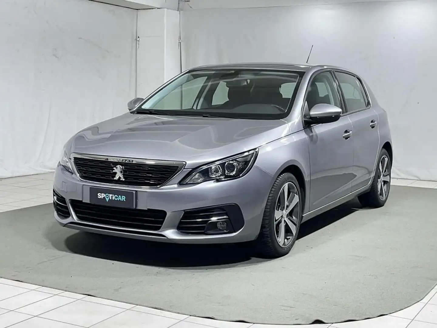 Peugeot 308 5p 1.6 bluehdi Allure s&s 120cv Silber - 1