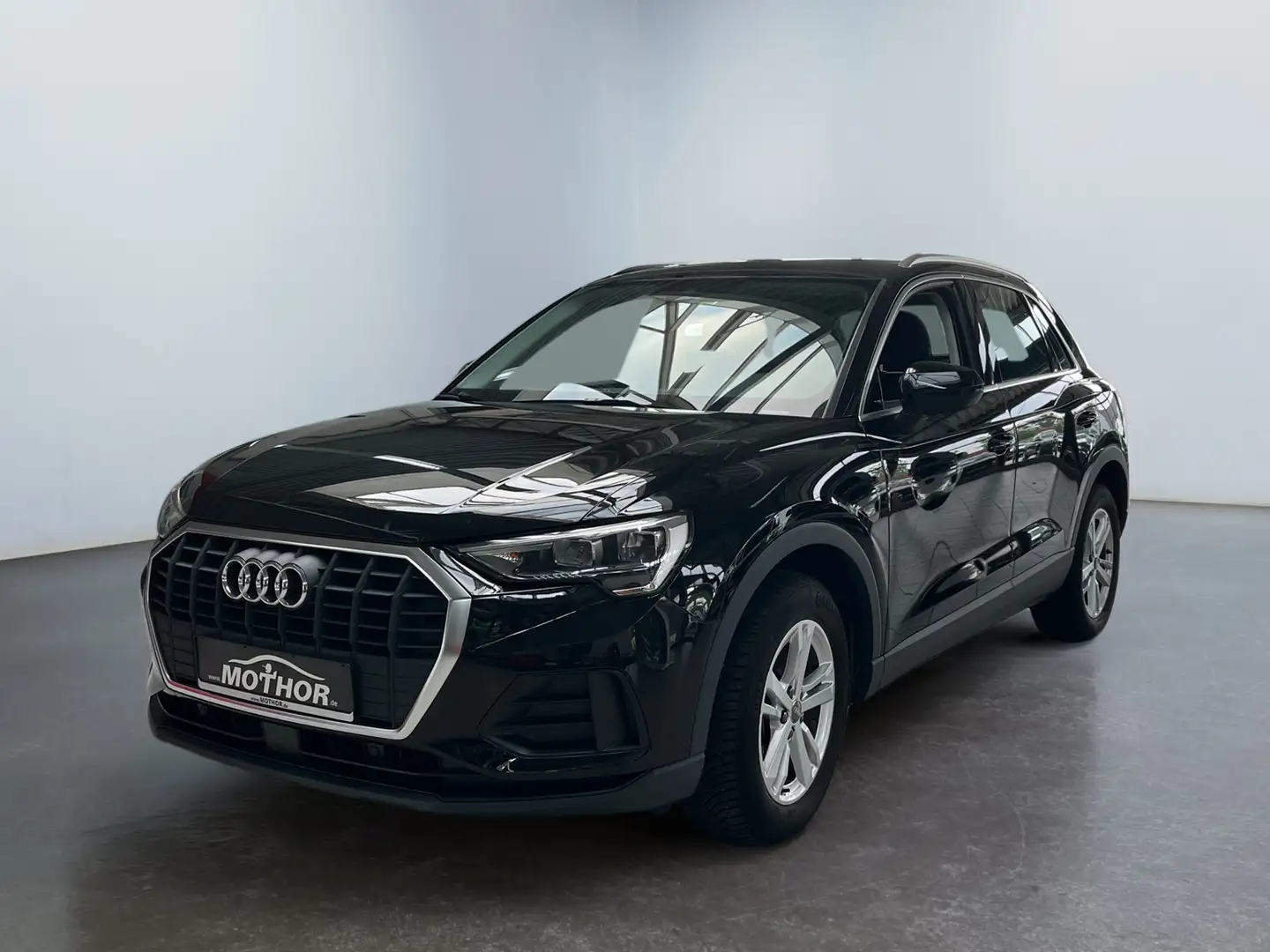 Audi Q3 35 TFSI S tronic Navi über Smartlink Bluetooth Schwarz - 2