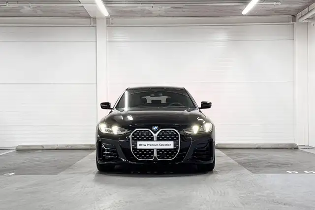 BMW 4 Series view 6