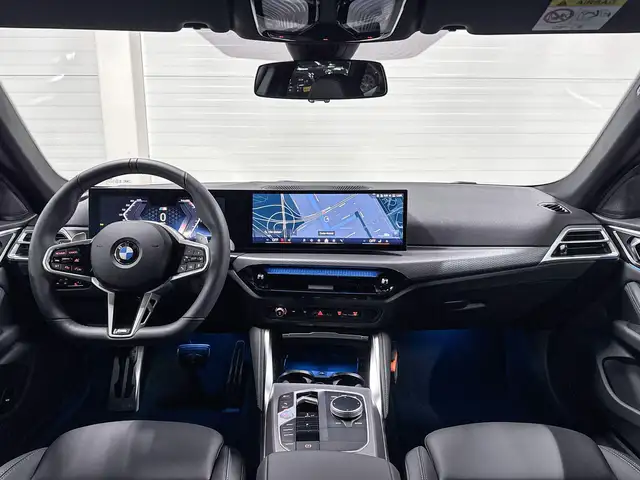 BMW 4 Series view 11
