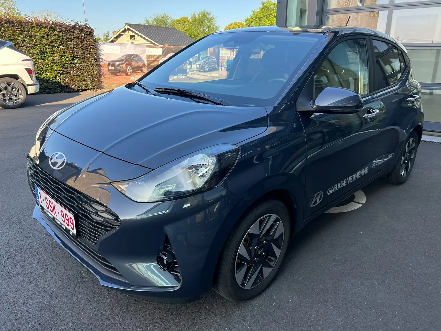 Hyundai i10 1.0i Techno 5MT Directiewagen zeer goed uitgerust! Gris - 1