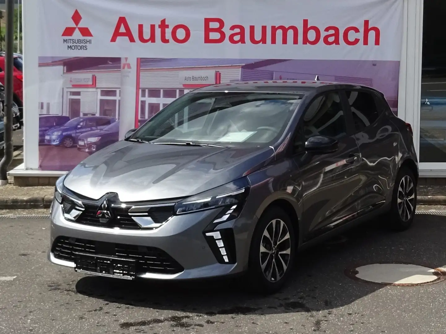 Mitsubishi Colt PLUS 1.0 T-Benziner 6-Gang Grau - 1