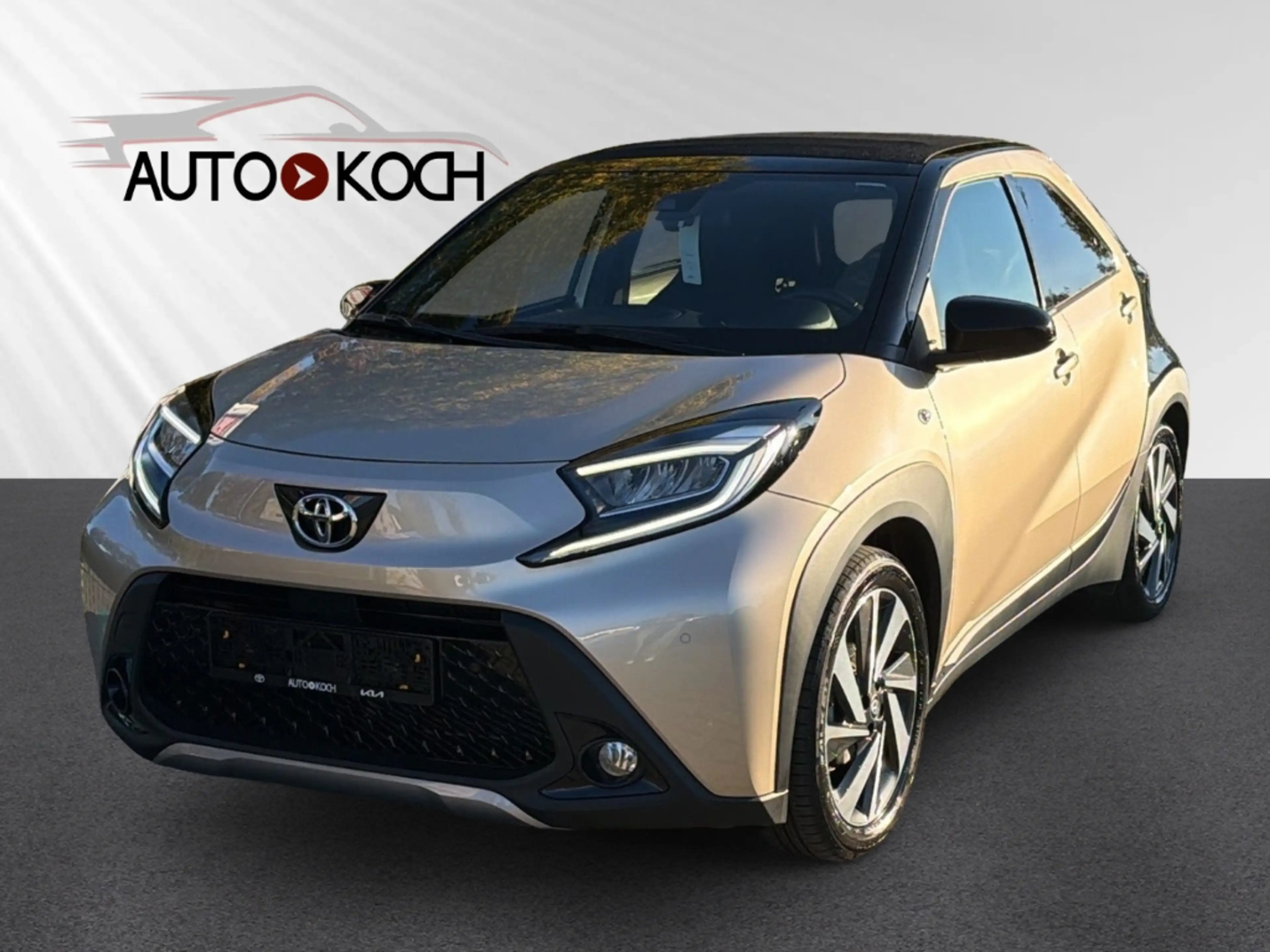 Toyota Aygo X Air Explore// Faltdach Navi Leder LED Blendfreies — photo 2
