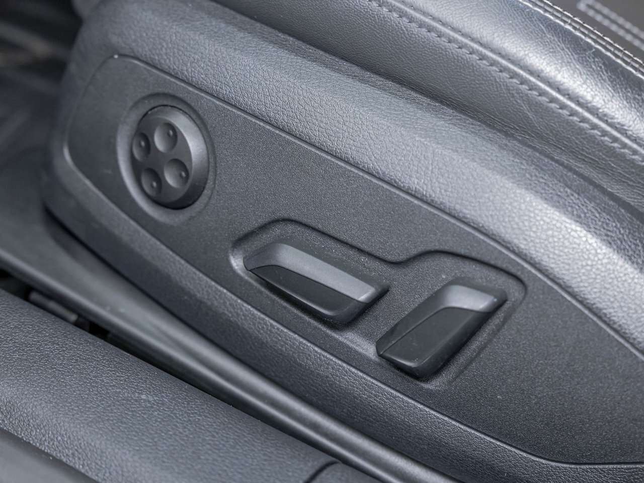 2022 Audi A5 TECHNIK SLINE QUATTRO *TOIT* NAV CUIR BLACK OPTIC thumb 26