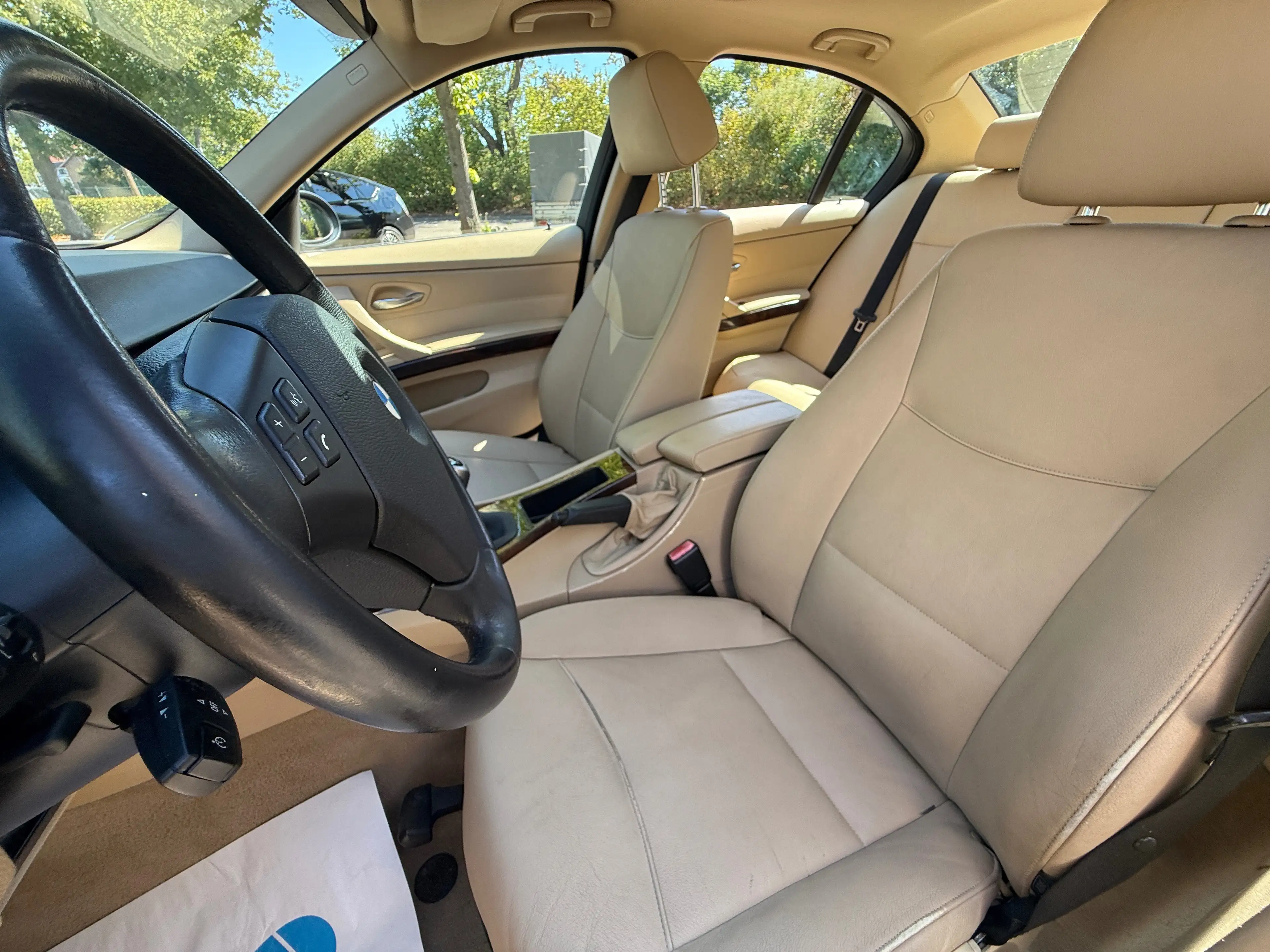 BMW 325 325 i*LIM*KLIMAAUTM*LEDER*SD*XENON*TÜV* — photo 13