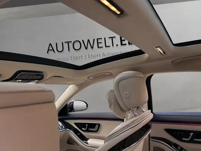 Mercedes-Benz S-Class view 13