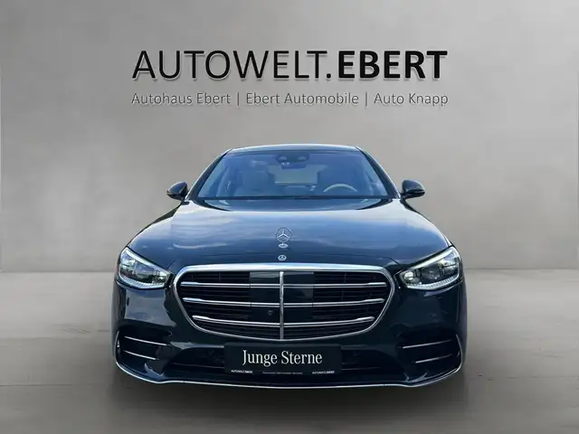 Mercedes-Benz S-Class view 6