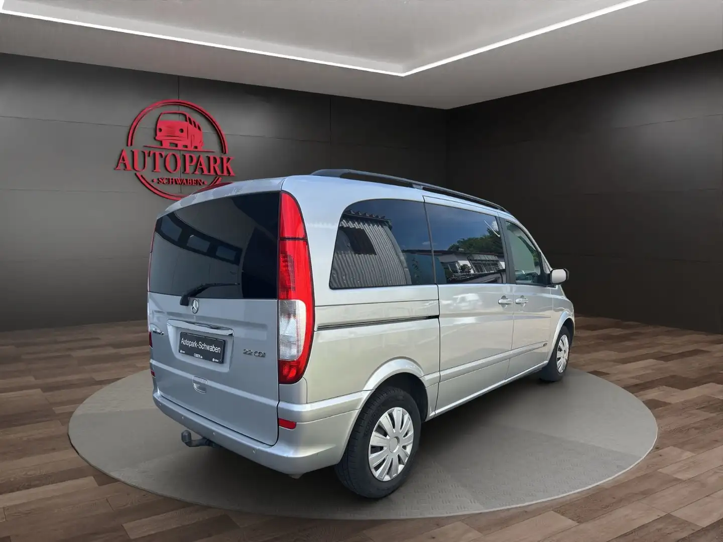 Mercedes-Benz Viano 2.2 CDI,7 Sitzer, Automatik,HU/AU+Insp Neu Серебристый - 2