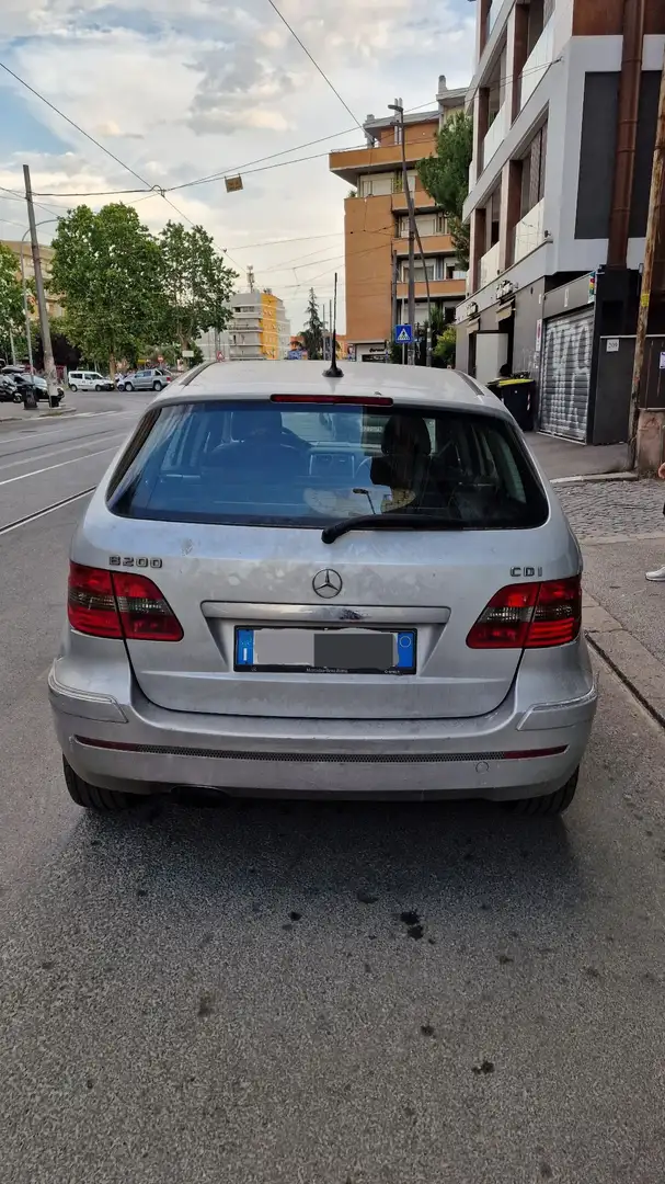Mercedes-Benz B 200 cdi Sport Gris - 2