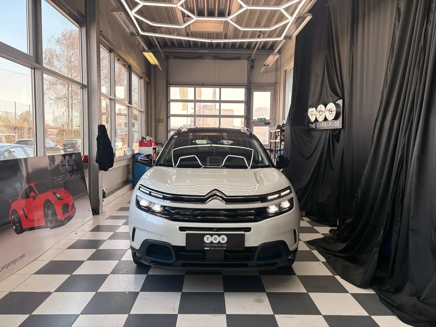 Citroen C5 Aircross Shine Pack Hybrid 1 BESITZ! Weiß - 2