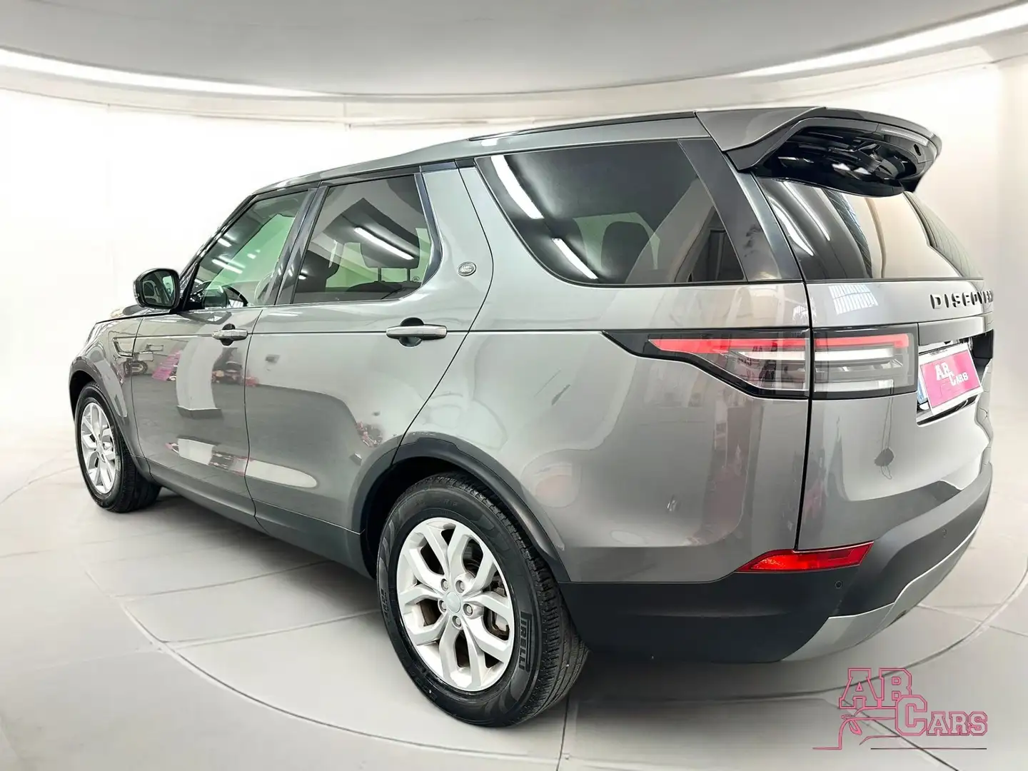 Land Rover Discovery Discovery 2.0 TD4 180 CV SE Gris - 2