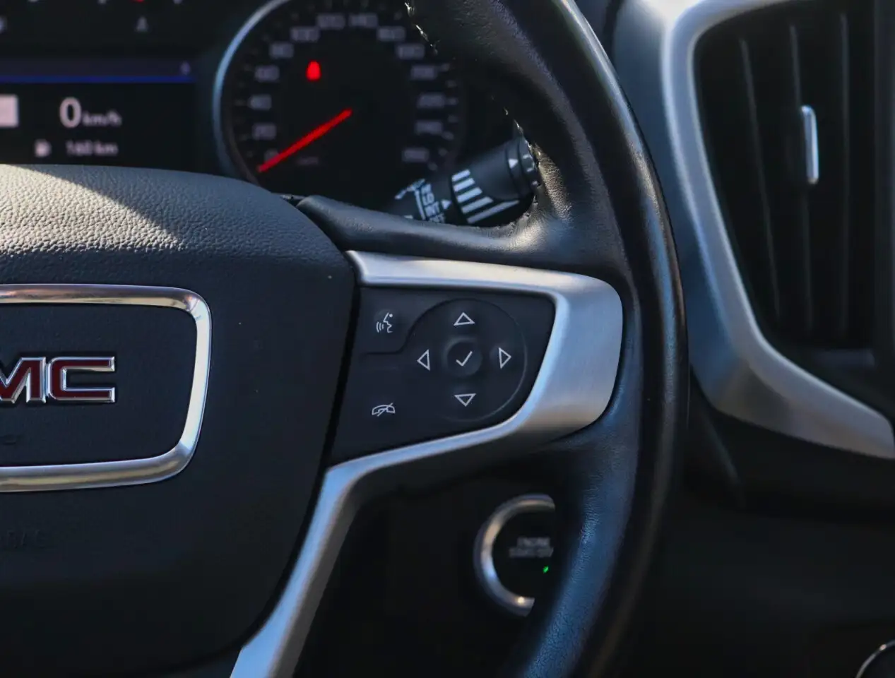 GMC Terrain снимка GMC Terrain