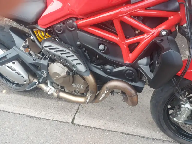 Ducati Monster 821 - foto 5
