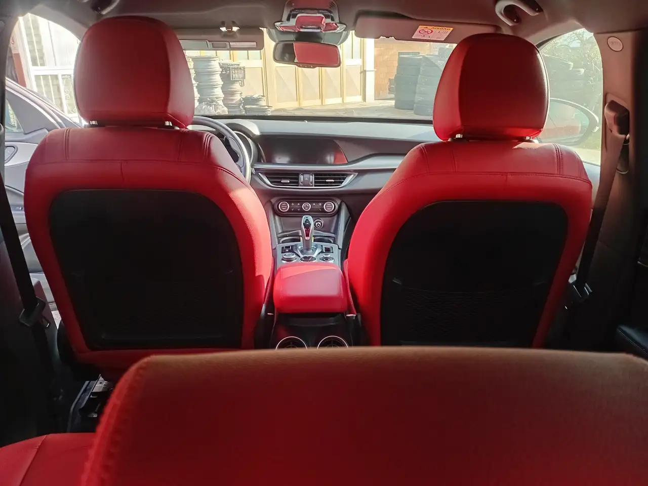 Alfa Romeo Stelvio 2024