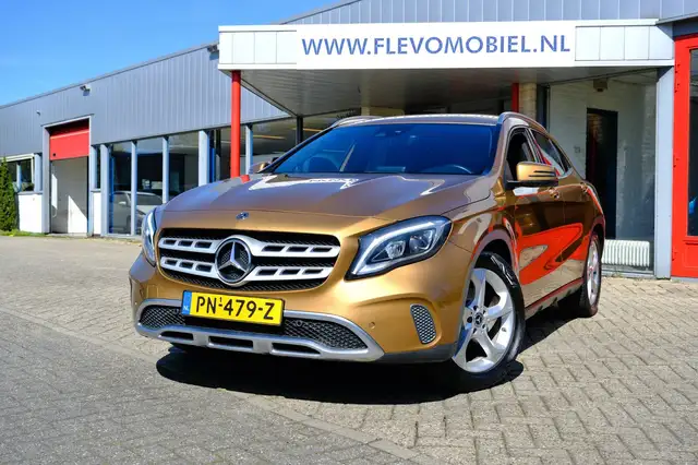 Mercedes-Benz GLA 180 Activity Edition Aut. Navi|Half Leder|Clima|LMV|Ca