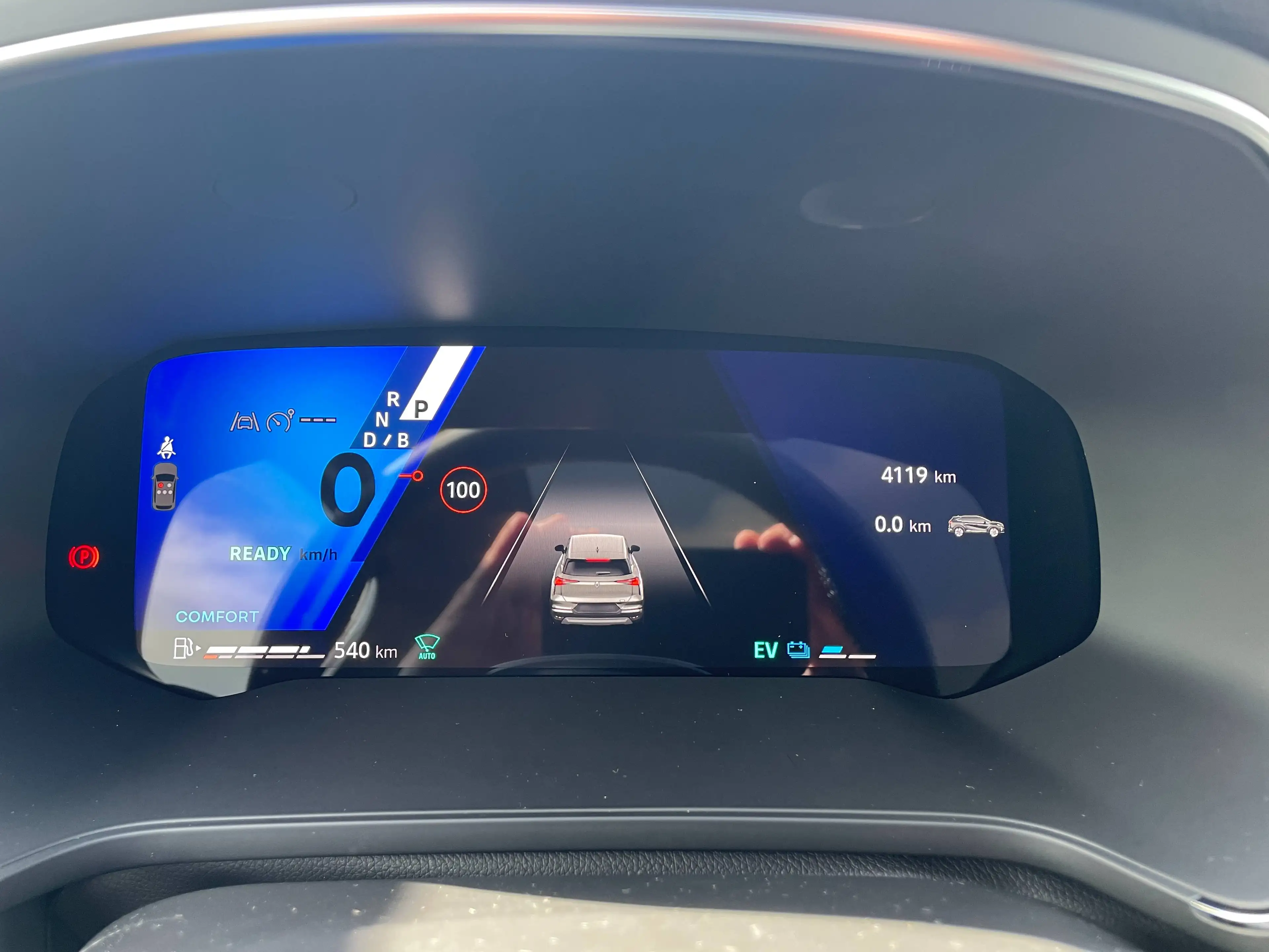 Renault Symbioz ICONIC E-TECH FULL HYBRID 145 — photo 8