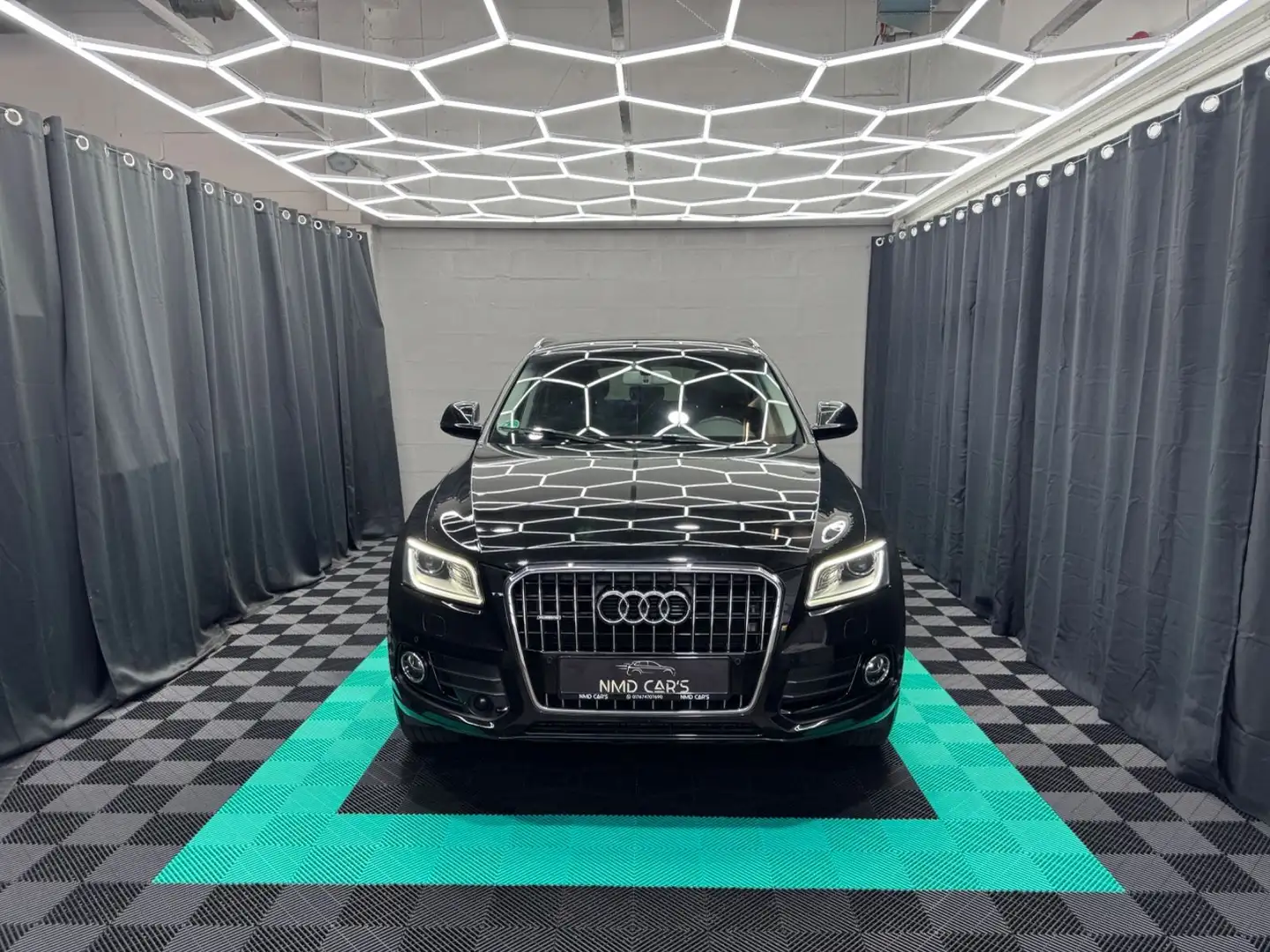 Audi Q5 2.0 TDI 120 kW quattro KEYLE/TOTW/AHK/SHZ/TEM Schwarz - 1