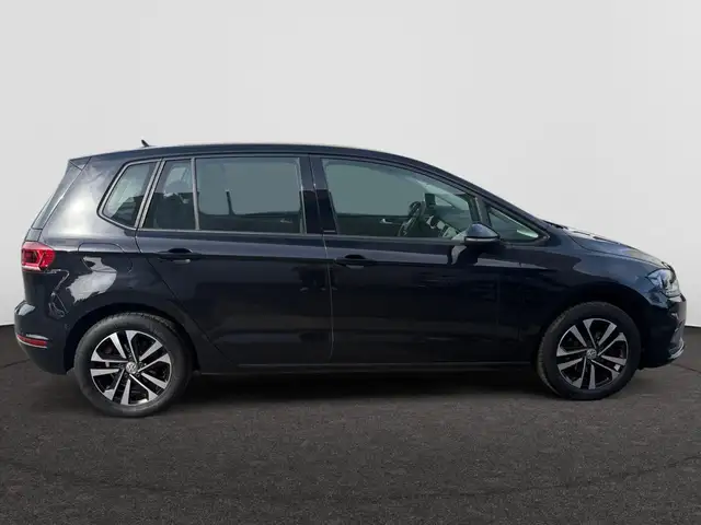 Volkswagen Golf view 15