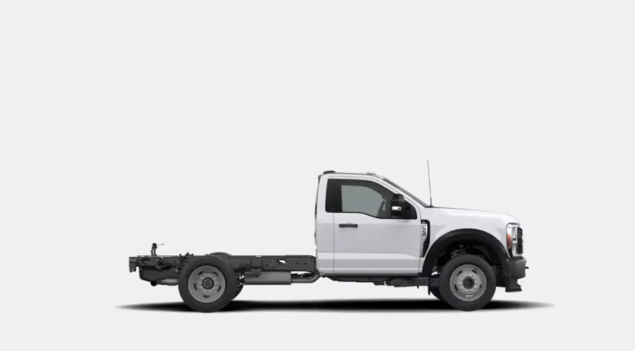 Ford F-550 Super Duty снимка Ford F-550 Super Duty