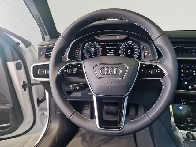 Audi A6 view 13