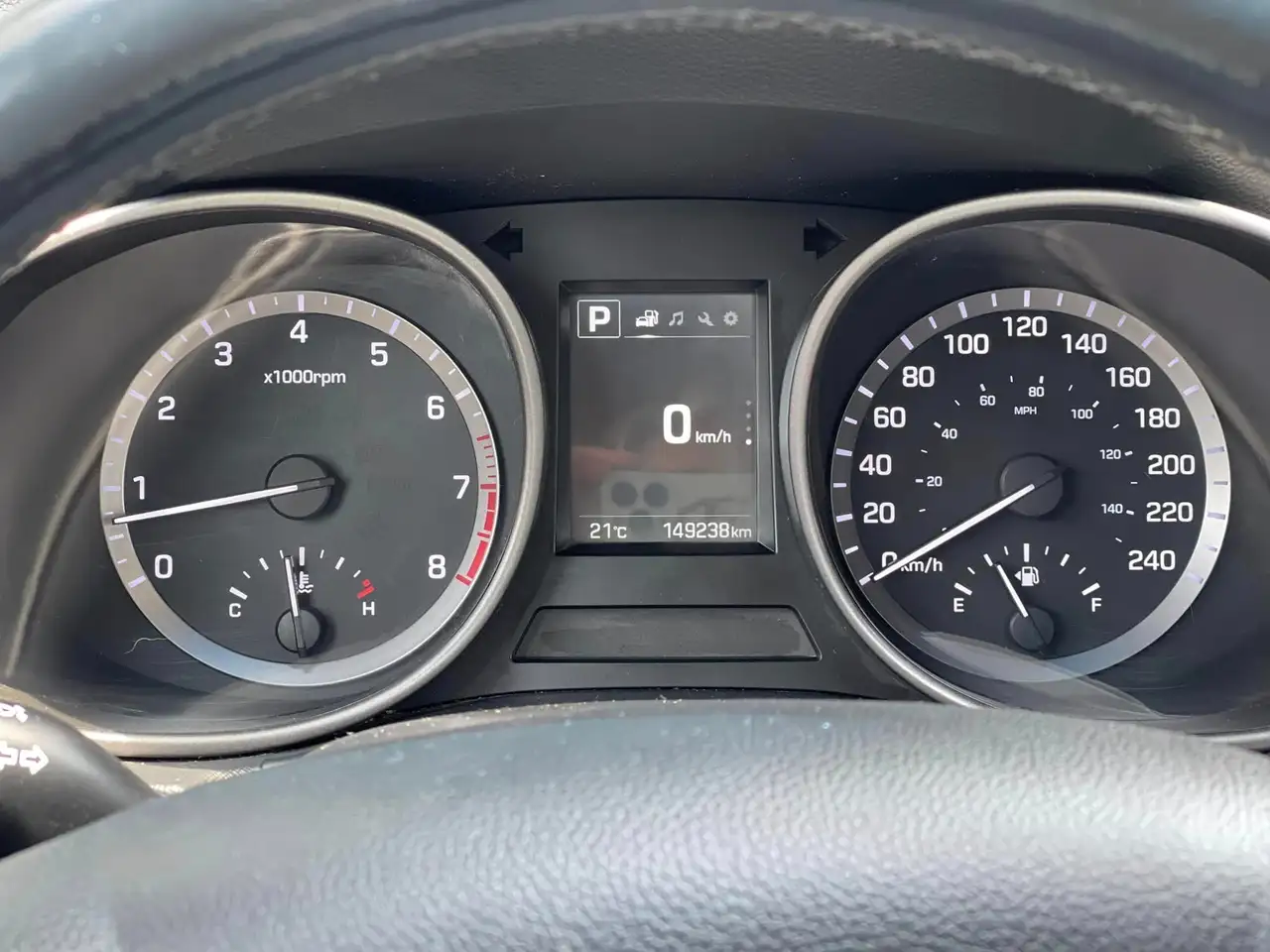 Hyundai SANTA FE снимка Hyundai SANTA FE