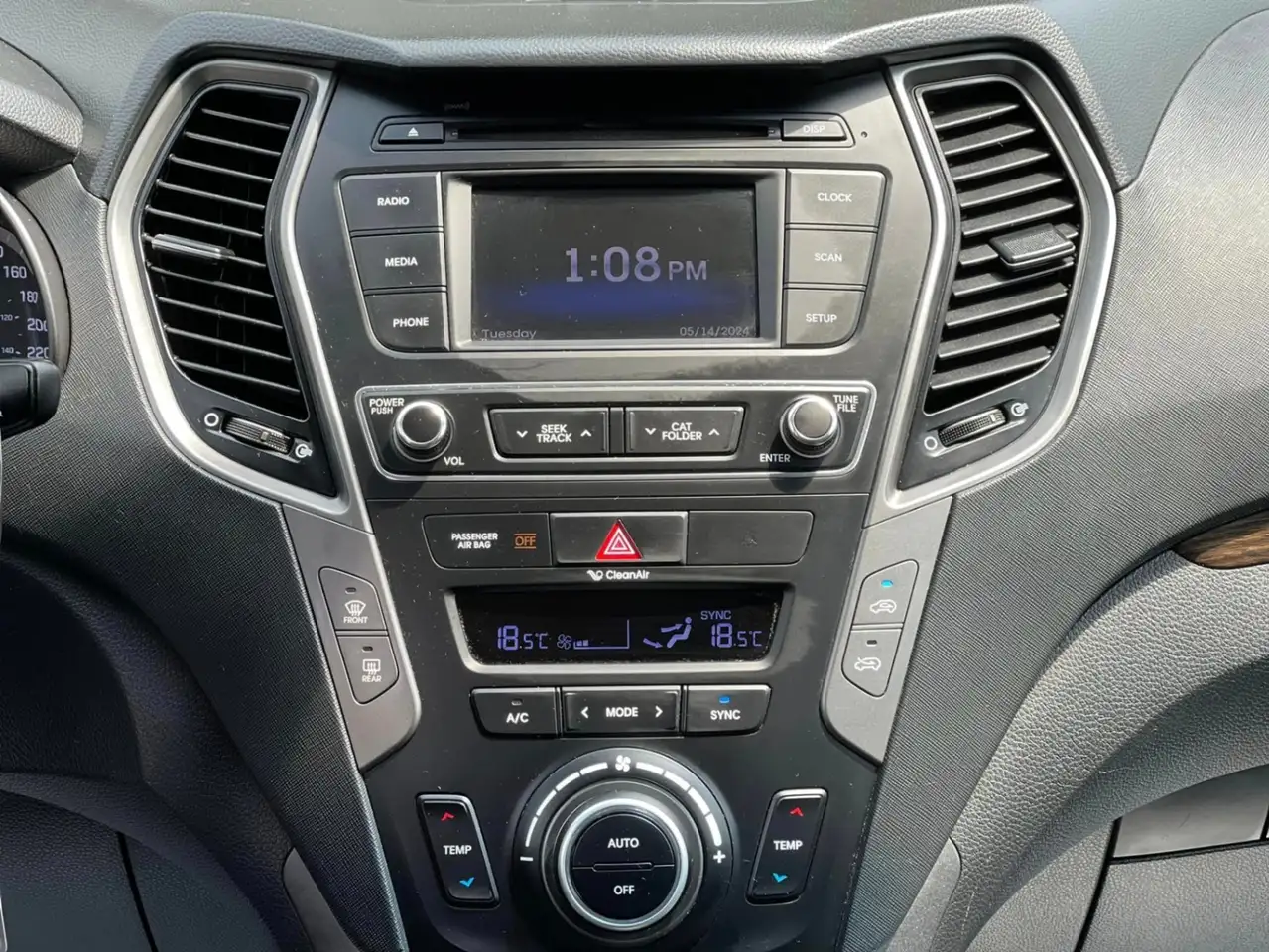 Hyundai SANTA FE снимка Hyundai SANTA FE