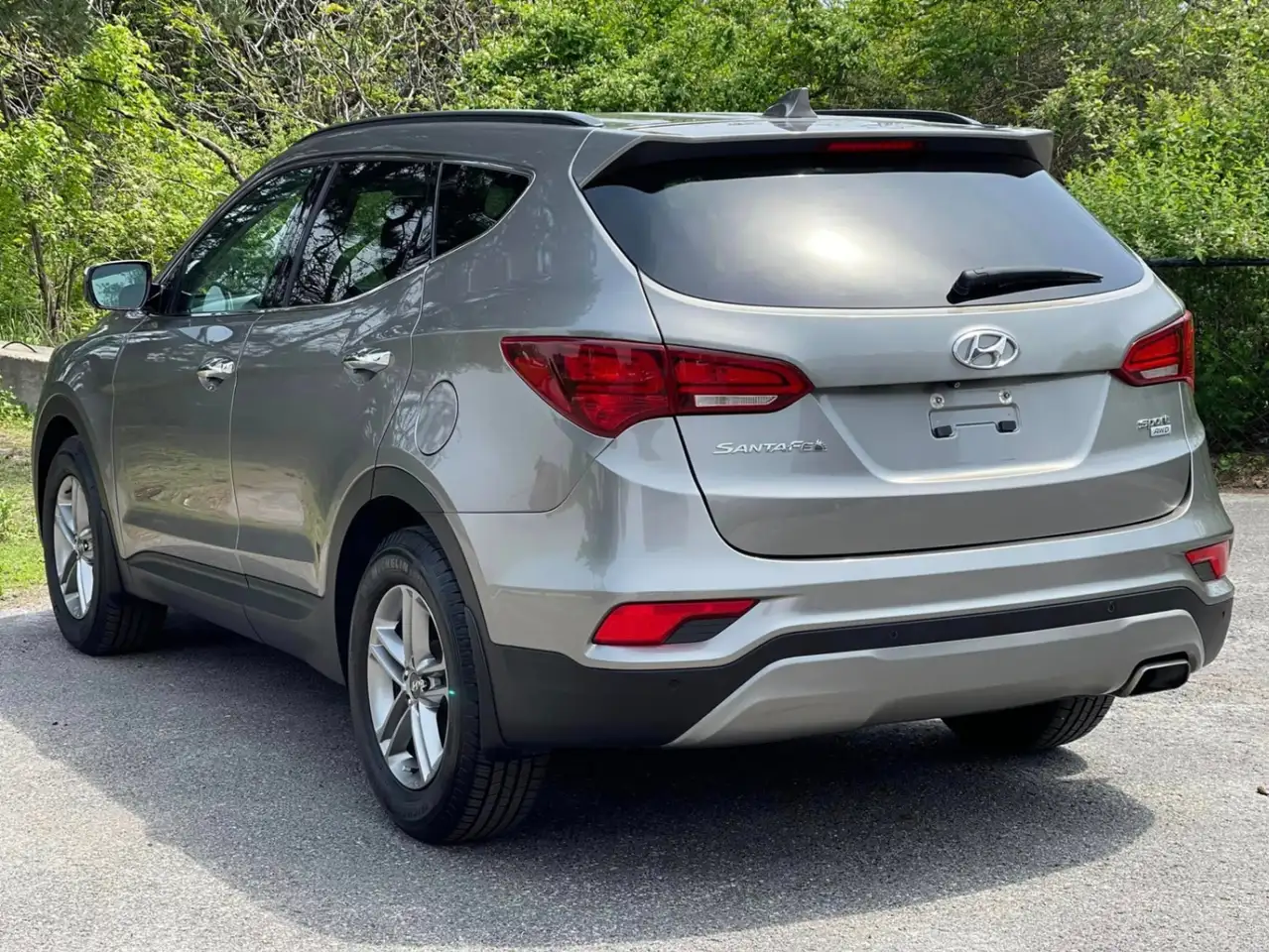 Hyundai SANTA FE снимка Hyundai SANTA FE