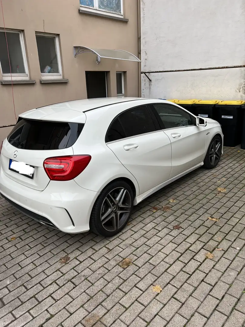 Mercedes-Benz A 45 AMG 4Matic Speedshift 7G-DCT Edition 1 - 2