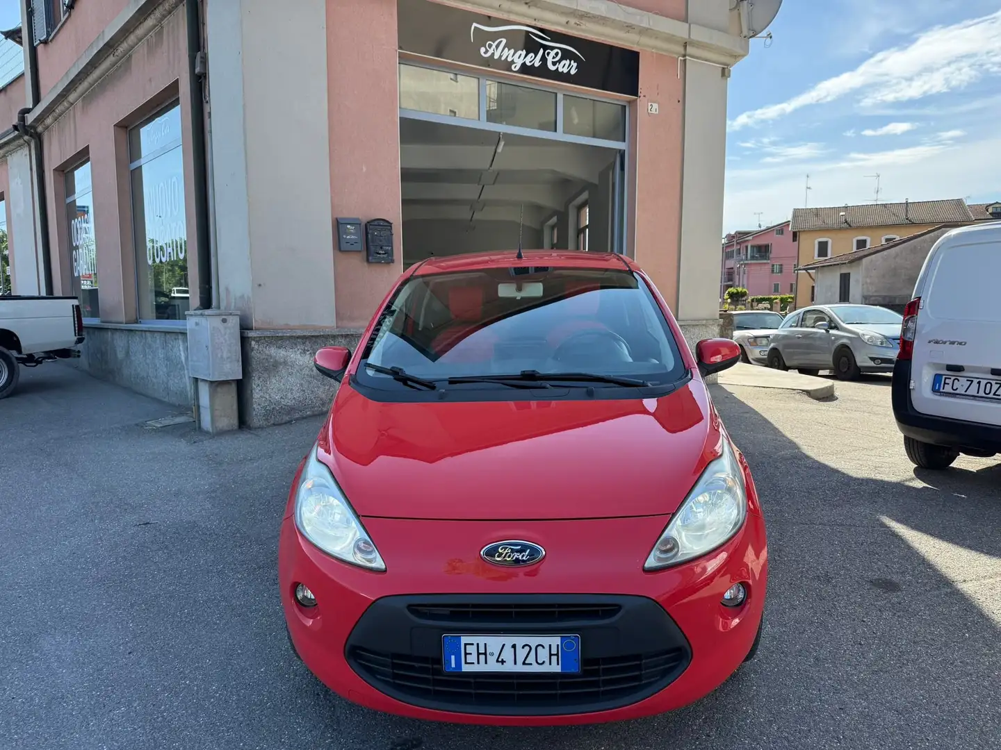 Ford Ka/Ka+ Ka 1.3 tdci Titanium c/esp,tcs 75cv dpf Rouge - 1