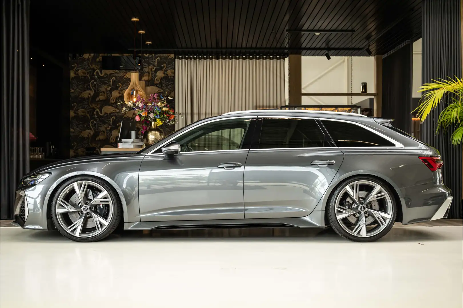 Audi RS6 Avant TFSI quattro | BTW | Trekhaak | PANO | B&O | Gris - 2