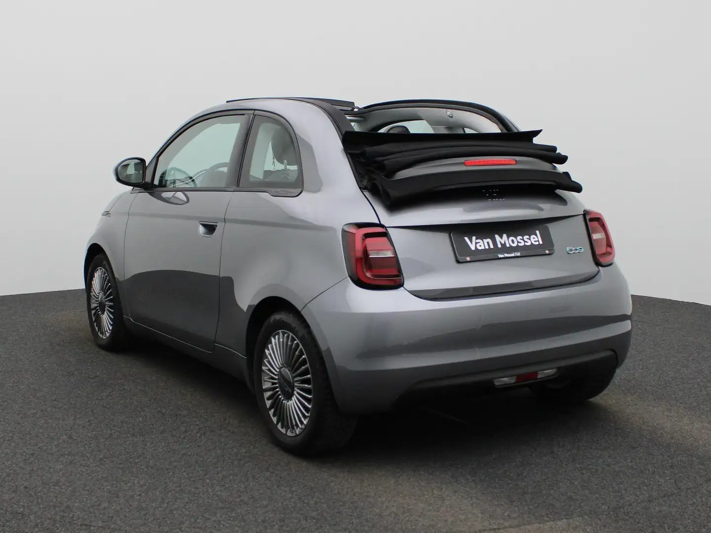 Fiat 500C Icon 42 kWh AUTOMAAT | NAVIGATIE | LMV | PDC | APP Gris - 2