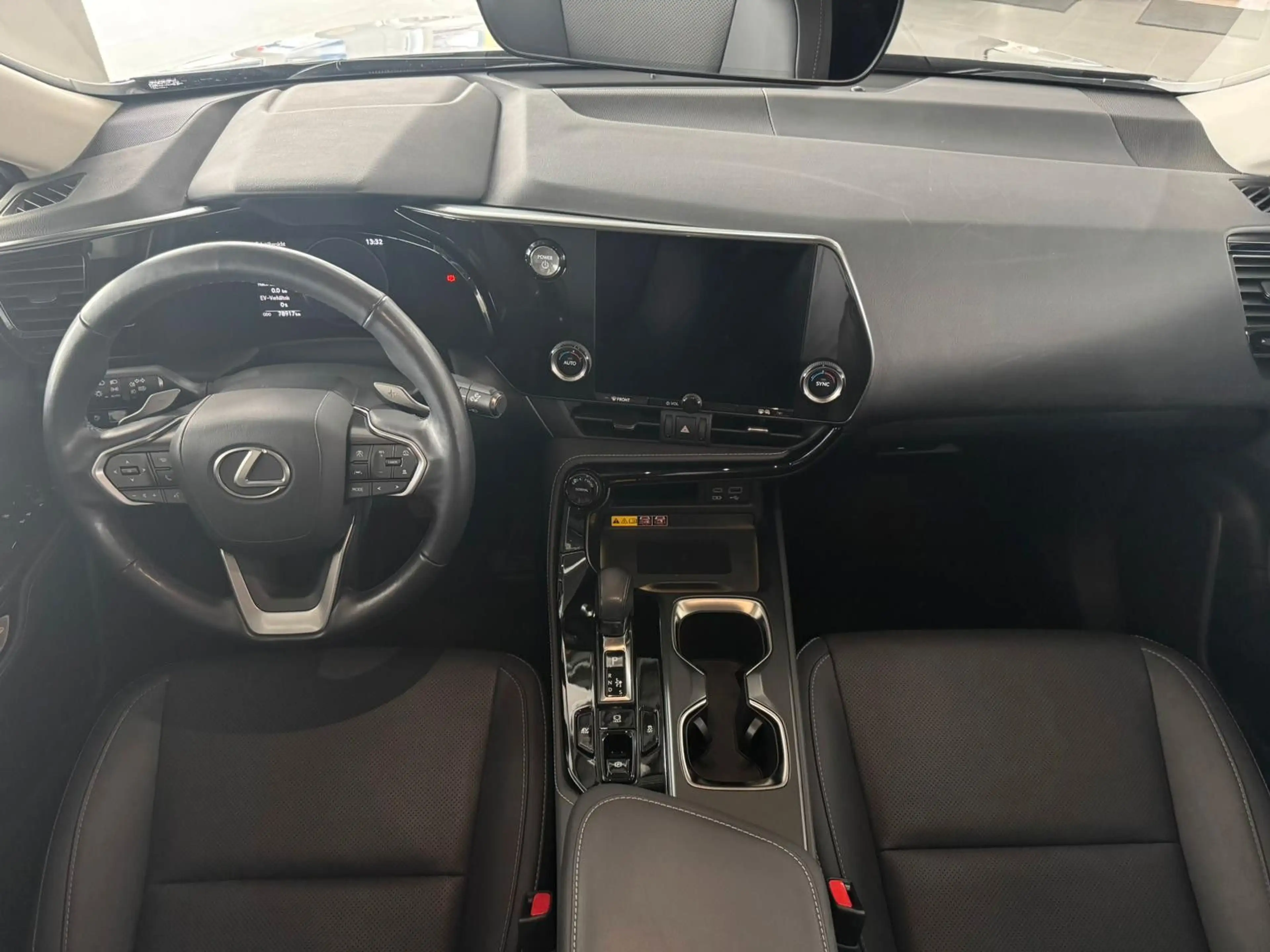 Lexus NX 350h *Navi&Kame.*Leder*AHK.LED — photo 15