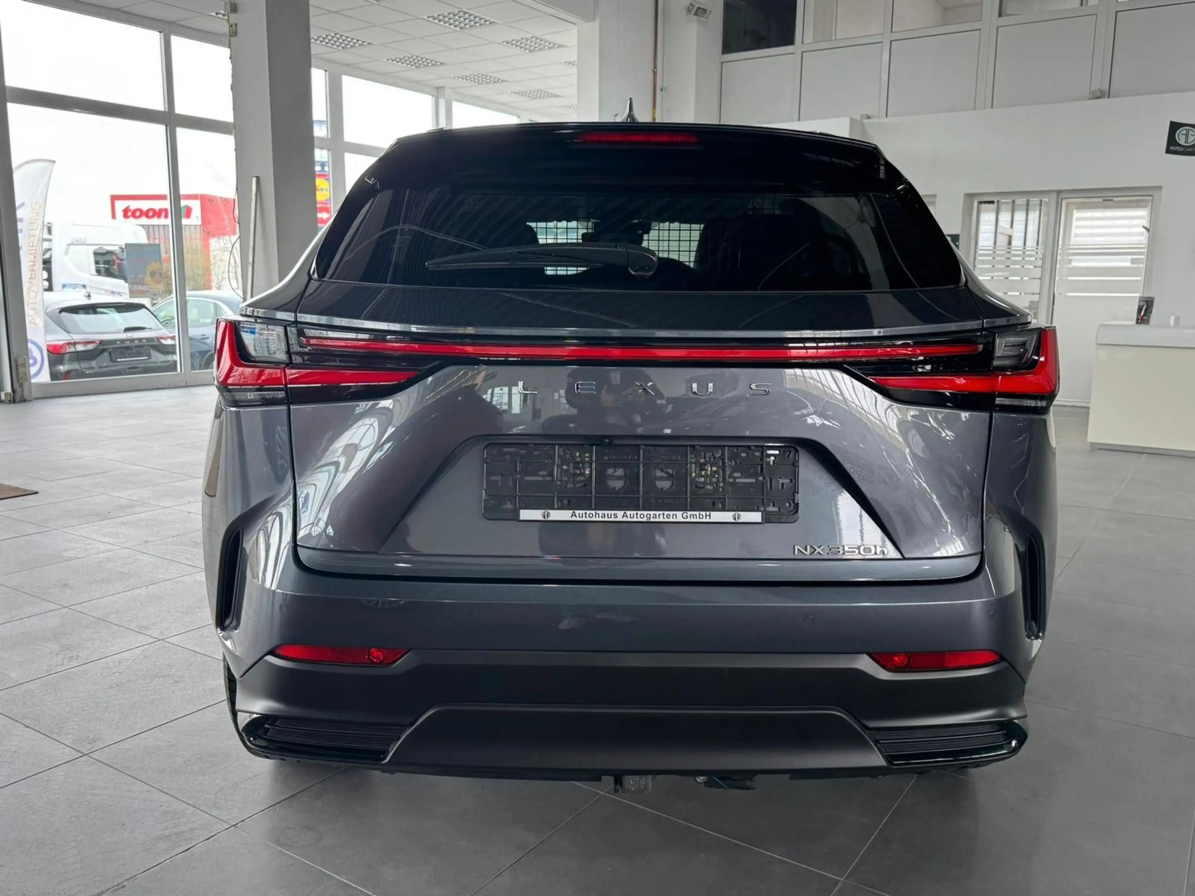 Lexus NX 350h *Navi&Kame.*Leder*AHK.LED — photo 6
