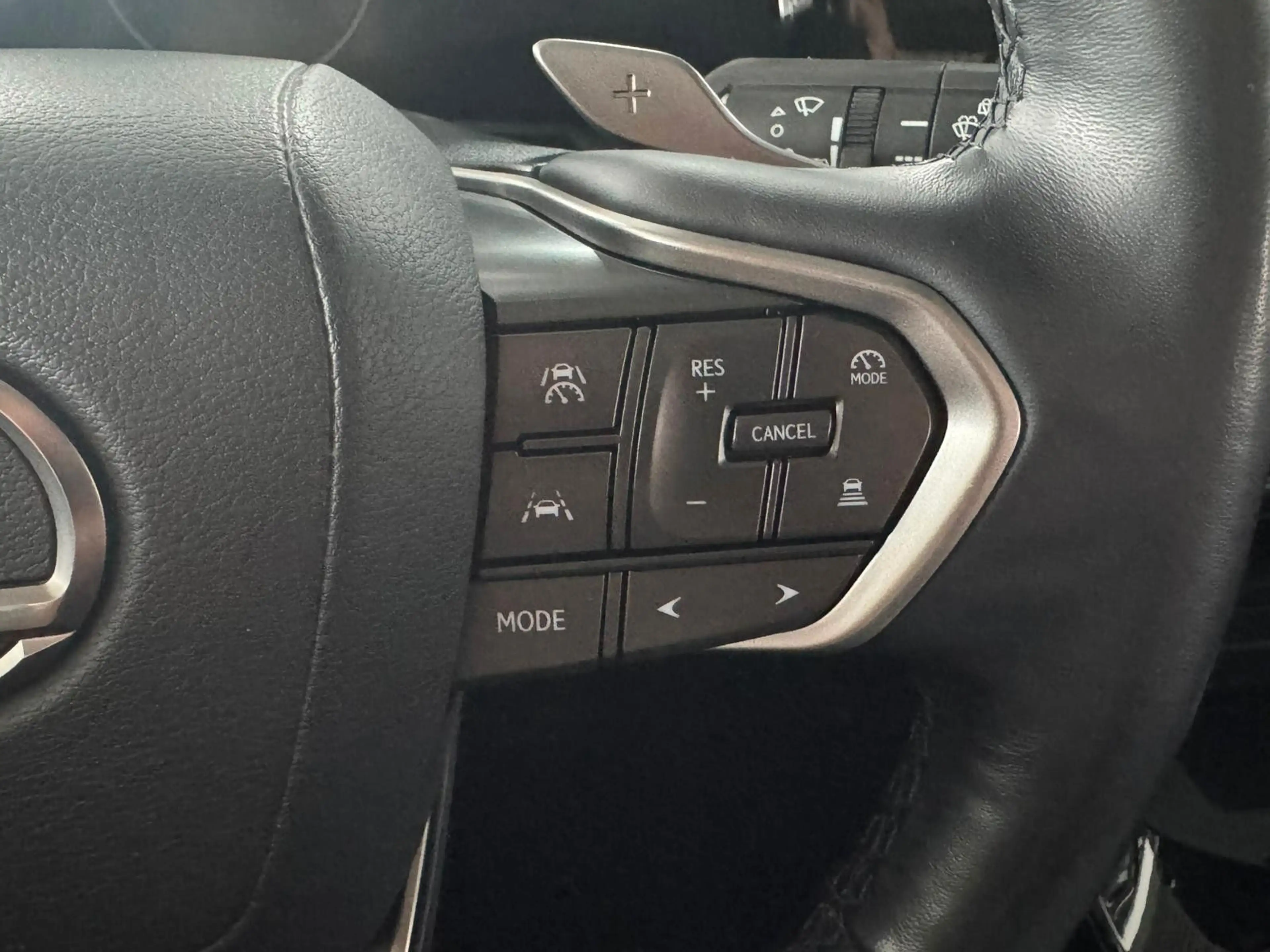 Lexus NX 350h *Navi&Kame.*Leder*AHK.LED — photo 10