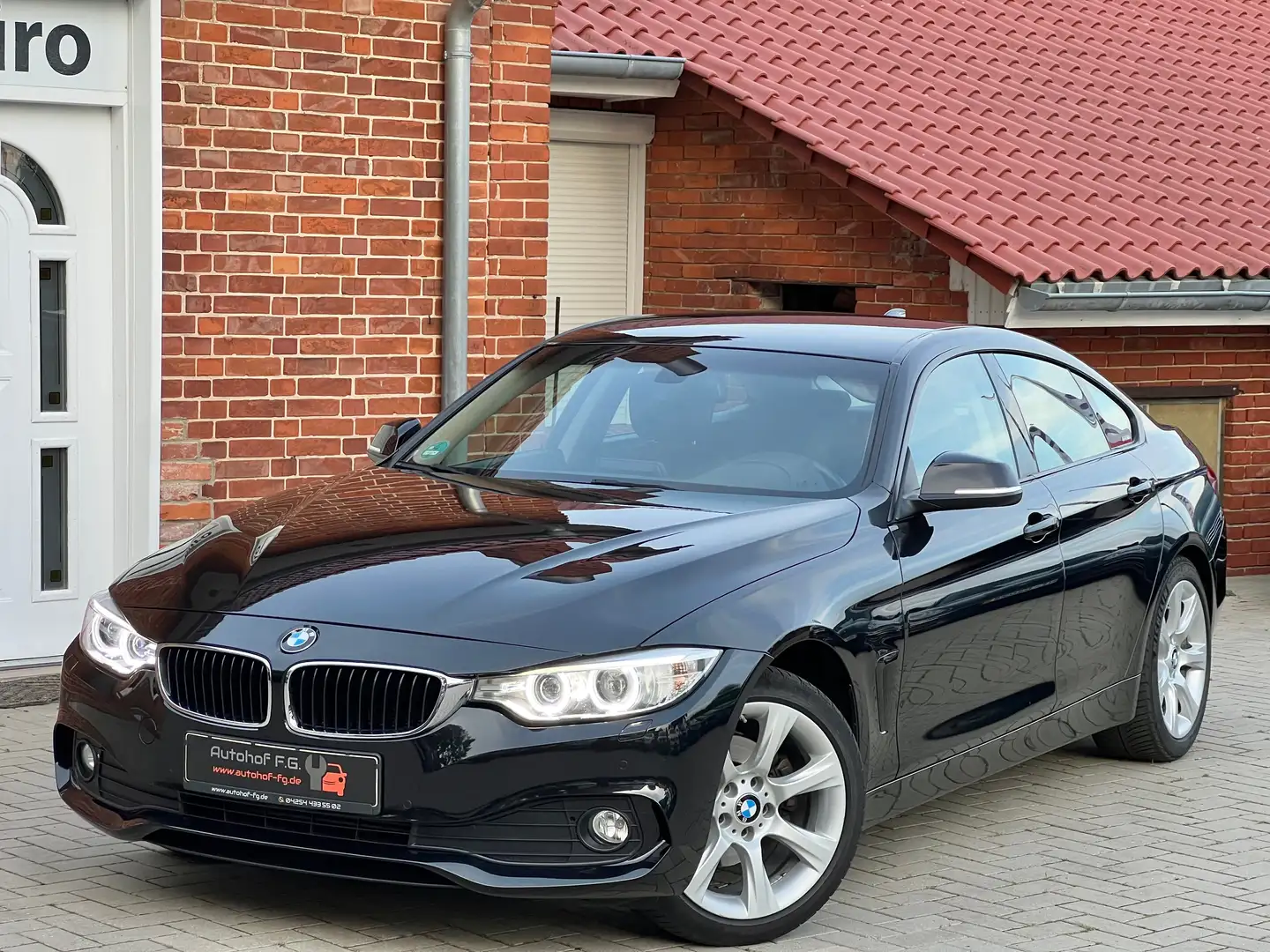BMW 420 d Gran Coupe Advantage*NAVI/AHK/SPORT/BIXENON/PDC* Noir - 1