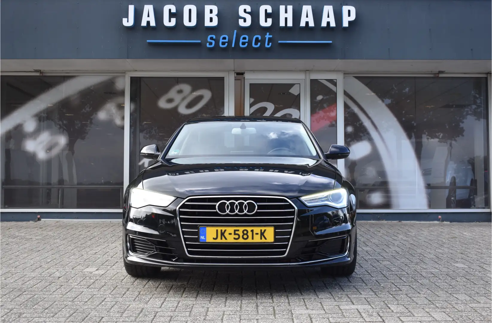 Audi A6 Limousine 3.0 V6 TDI 218PK S-Tronic S-Line Premium Zwart - 2