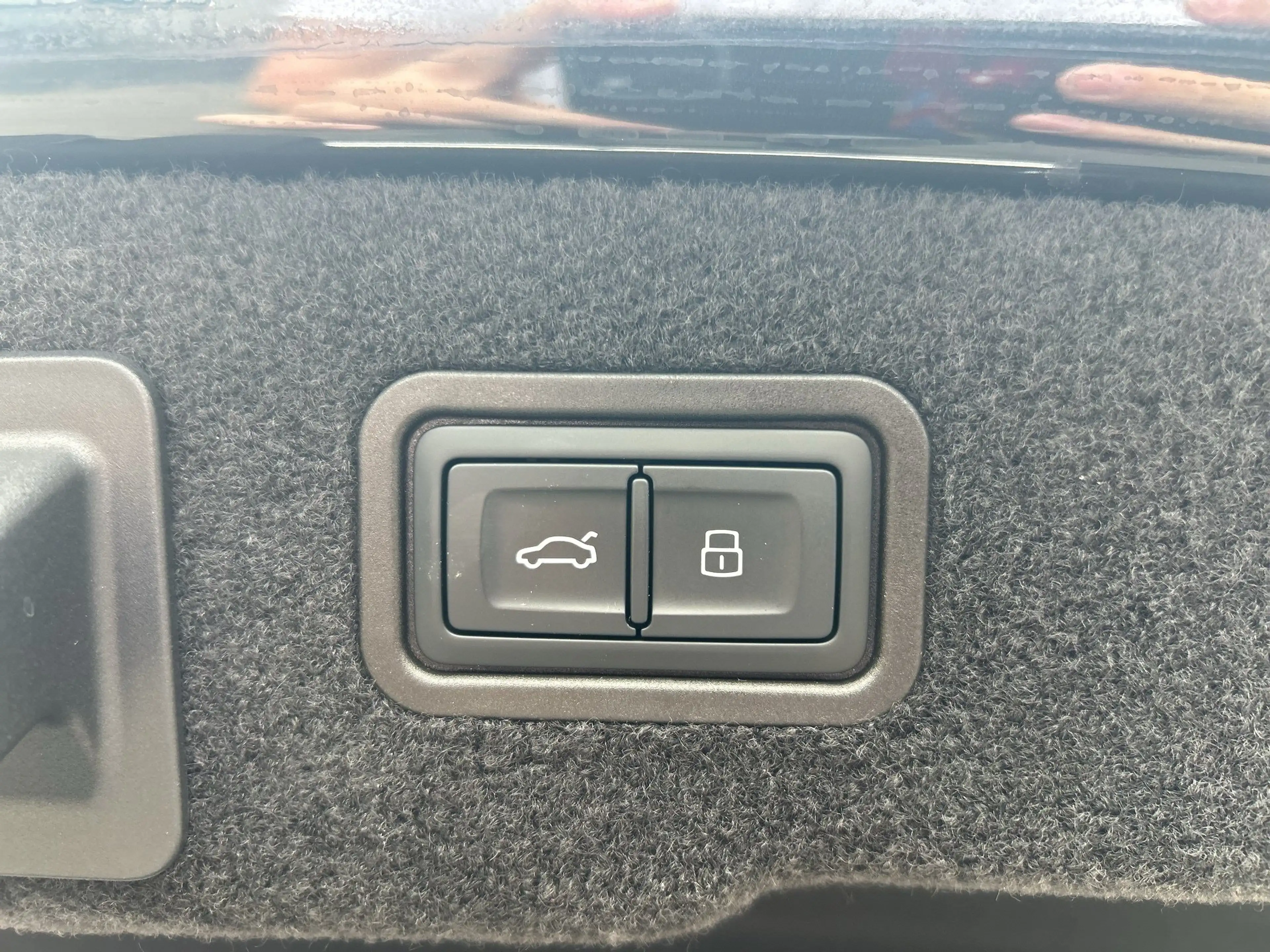 Audi A8 lang 60 TFSI e quattro Matrix|AHK|HUD|Luft — photo 15
